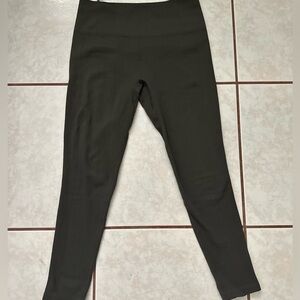 NWT Fabletics seamless leggings